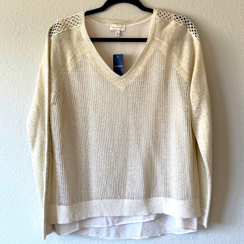 NEW Lucky Brand Shimmer blouse ✨
